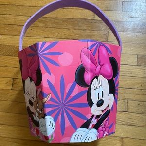 Disneys Minnie Mouse pink kids Easter basket